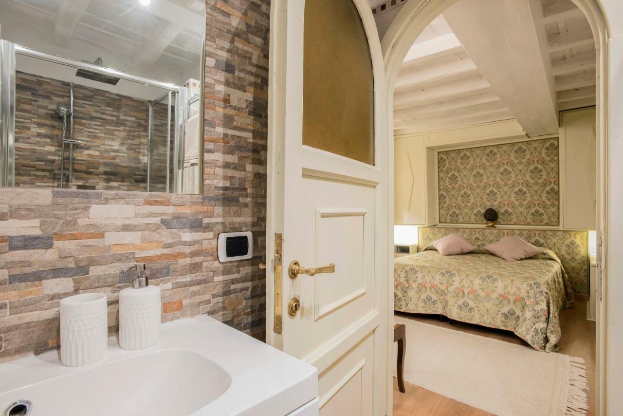 Trevinestrome - Exclusive Trevi Fountain View Apartment מראה חיצוני תמונה