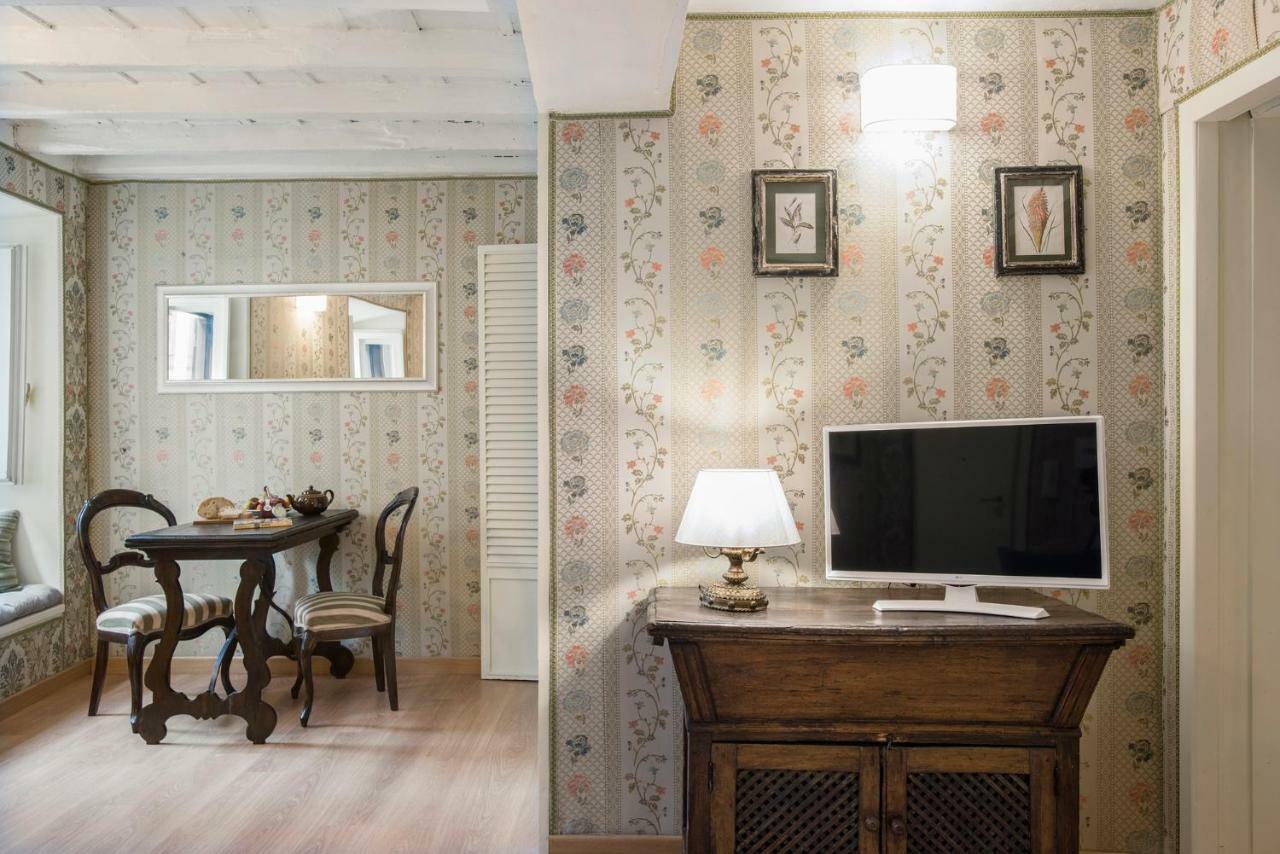 Trevinestrome - Exclusive Trevi Fountain View Apartment מראה חיצוני תמונה