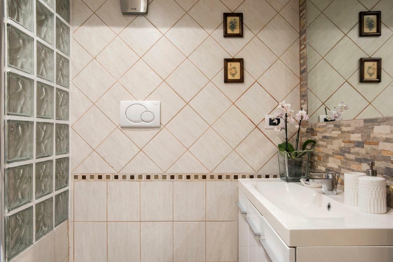 Trevinestrome - Exclusive Trevi Fountain View Apartment מראה חיצוני תמונה
